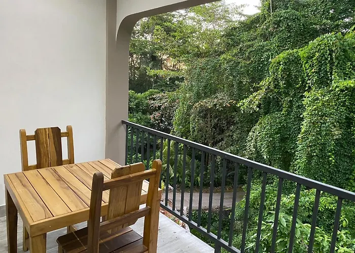 Jasmine Self-catering Apartment Victoria