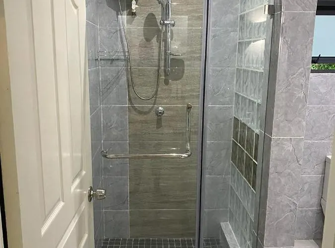 Jasmine Self-catering Apartment *